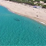 Isa - With Swimming Pool In Just 300 Mt From The Sea Aparthotel Badesi